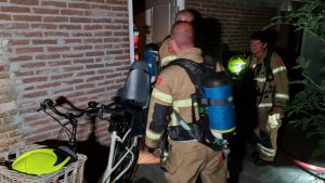 Brand in twee schuren Den Helder