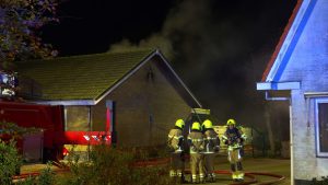 Woningbrand aan Molenweg in Wieringerwaard