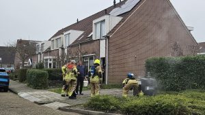 Brandje in ondergrondse container
