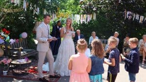 Juf Britt stapt op schoolplein De Verrekijker opnieuw in huwelijksbootje