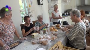 30ste keer smeren: 450 broodjes voor Az