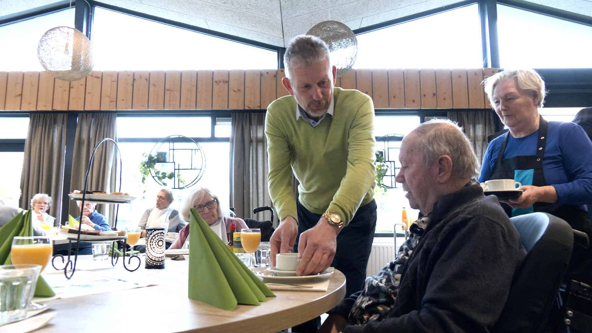 Brunchen met de burgemeester tijdens NLdoet (video)