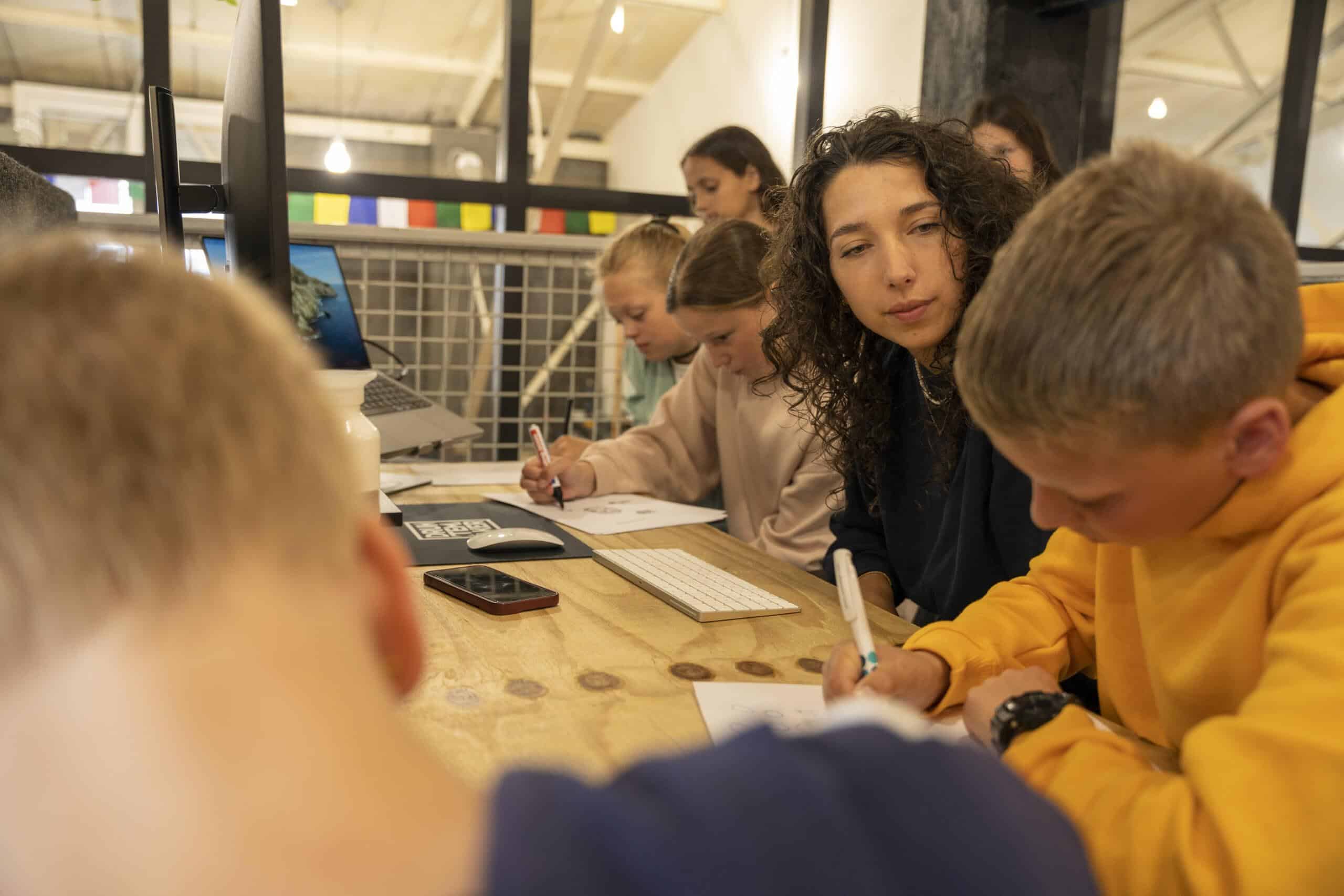 Leerlingenraad bedenkt Buitenspeelkoek om buitenspelen in heel Nederland te stimuleren