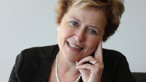 Procedure herbenoeming achter gesloten deuren