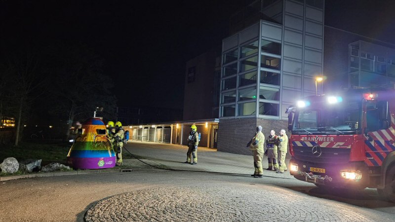 Brandje in container bij Regius
