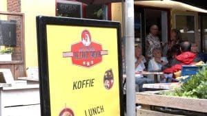 Eind van een tijdperk, maar Crazy Chicken blijft Crazy Chicken (video)
