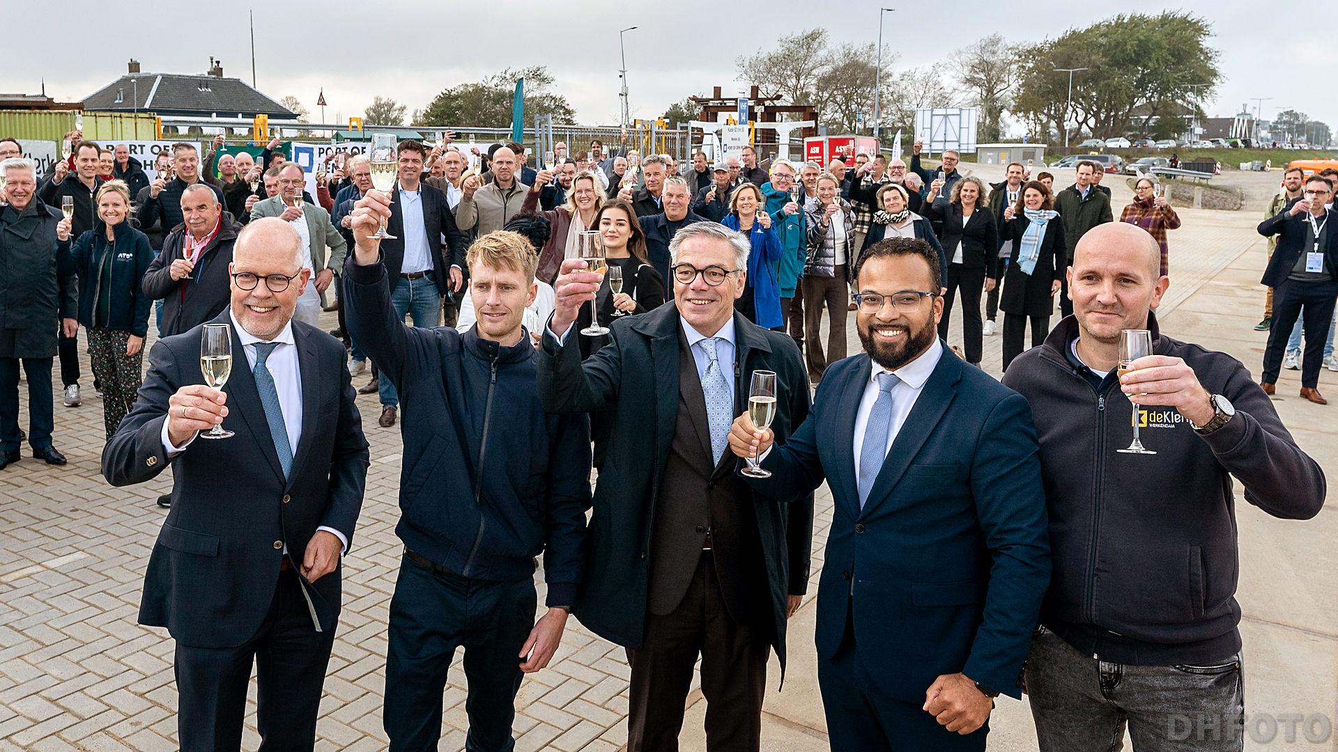 Kade Het Nieuwe Werk feestelijk heropend