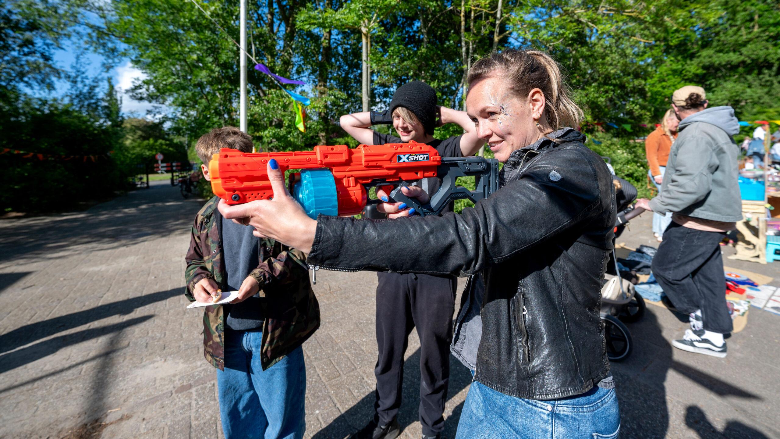 Gezellige Fancy Fair tijdens een heerlijk avondzonnetje