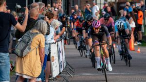 Kay Blokdijk wint eerste etappe Tour de Lasalle