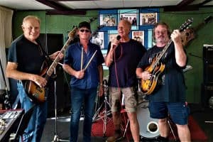 Helderse band ‘De Bende’ speelt in het Dorpshuis van Huisduinen