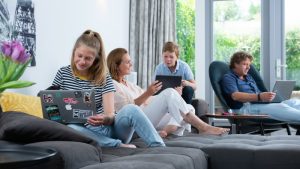 Dorpen Hollands Kroon nog in race glasvezel