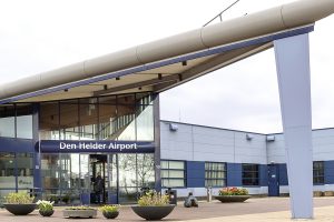 Zorgen om voortbestaan Den Helder Airport
