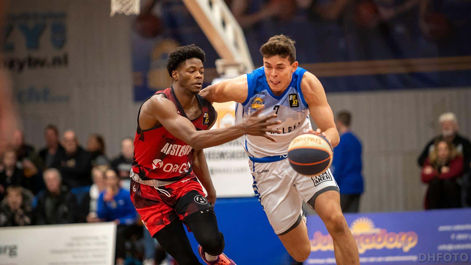 Den Helder Suns worstelt zich naar overwinning