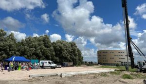 Eerste paal nieuwbouw Prinses Margrietschool geslagen