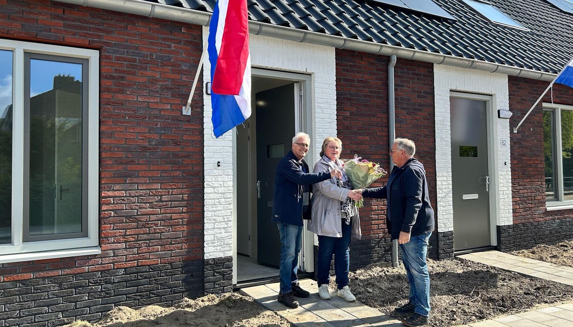 Eerste sleutels levensloopbestendige woningen overhandigd