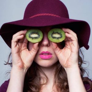 Eva Bos geeft voorstelling in Cultuurkerkje Oudesluis