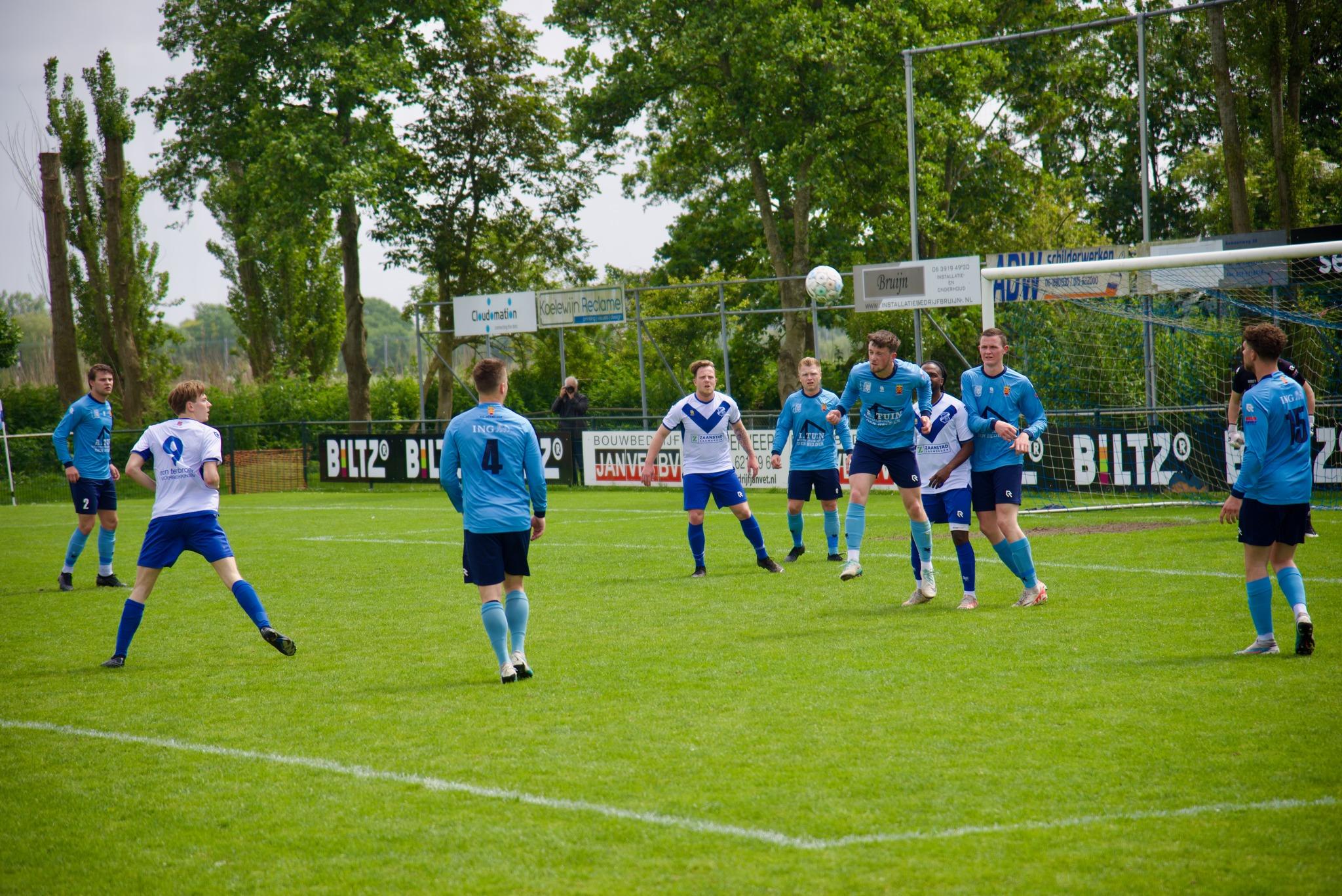 FC Den Helder verliest en blijft derdeklasser
