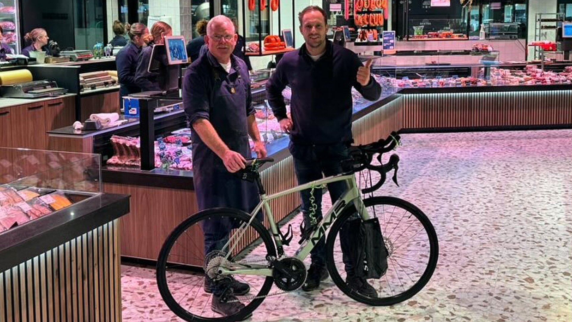 Eldert 35 jaar bij Keurslagerij Klaver