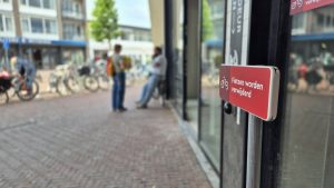 Extra fietsenrekken gepland bij Makado