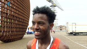 Tesfu verbreekt Nederlands record 10 kilometer