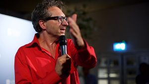 Frenk van der Linden over verliezen en rouwen