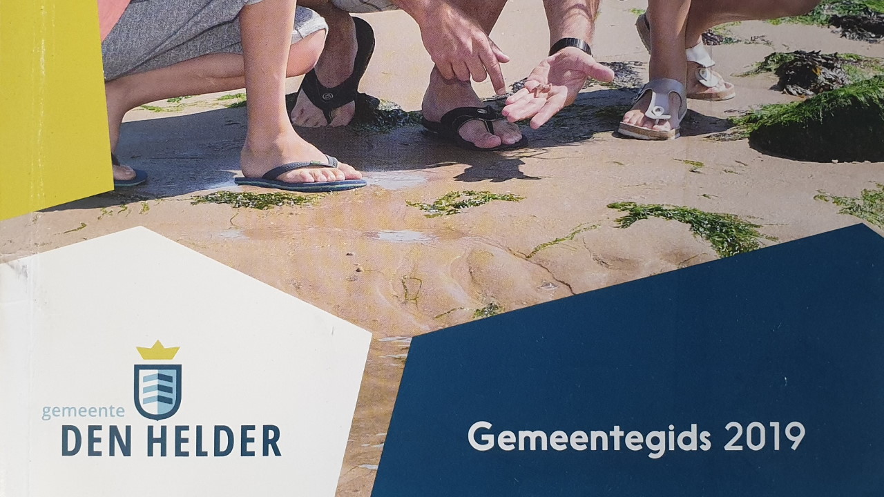 Alleen Akse werft voor de gemeentegids!