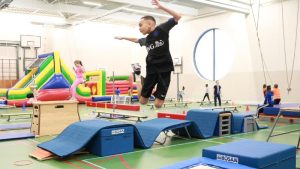 Gymvereniging Callantsoog in spagaat