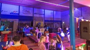 Turnlust viert 50-jarig jubileum De Draaikolk met discospringmiddag