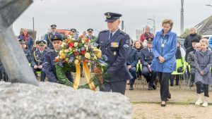 Indrukwekkende herdenking monument Petten