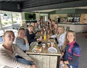 Hockeyvereniging Hermes en Tennisclub Middenmeer gaan nóg gezonder