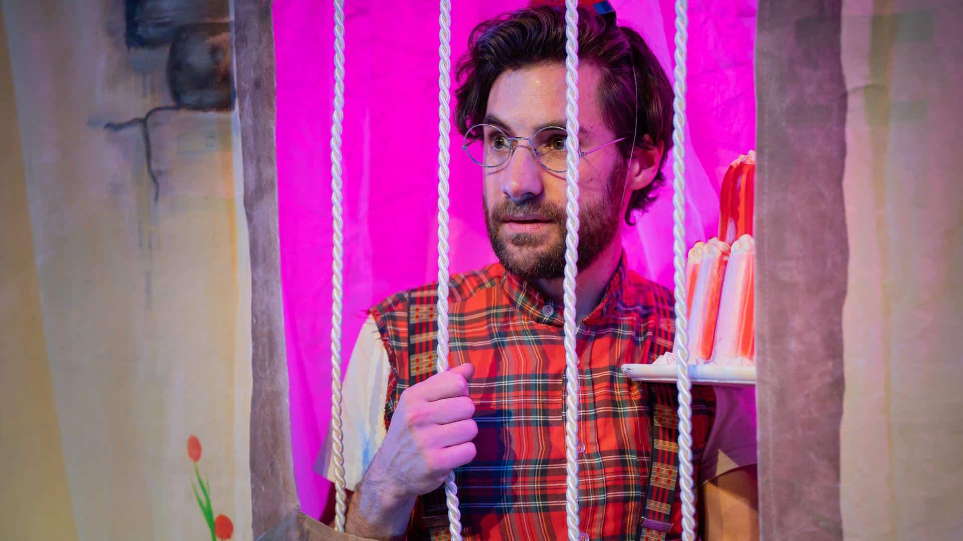 Het Kleine Theater speelt Hans en Grietje in de Cultuurschuur