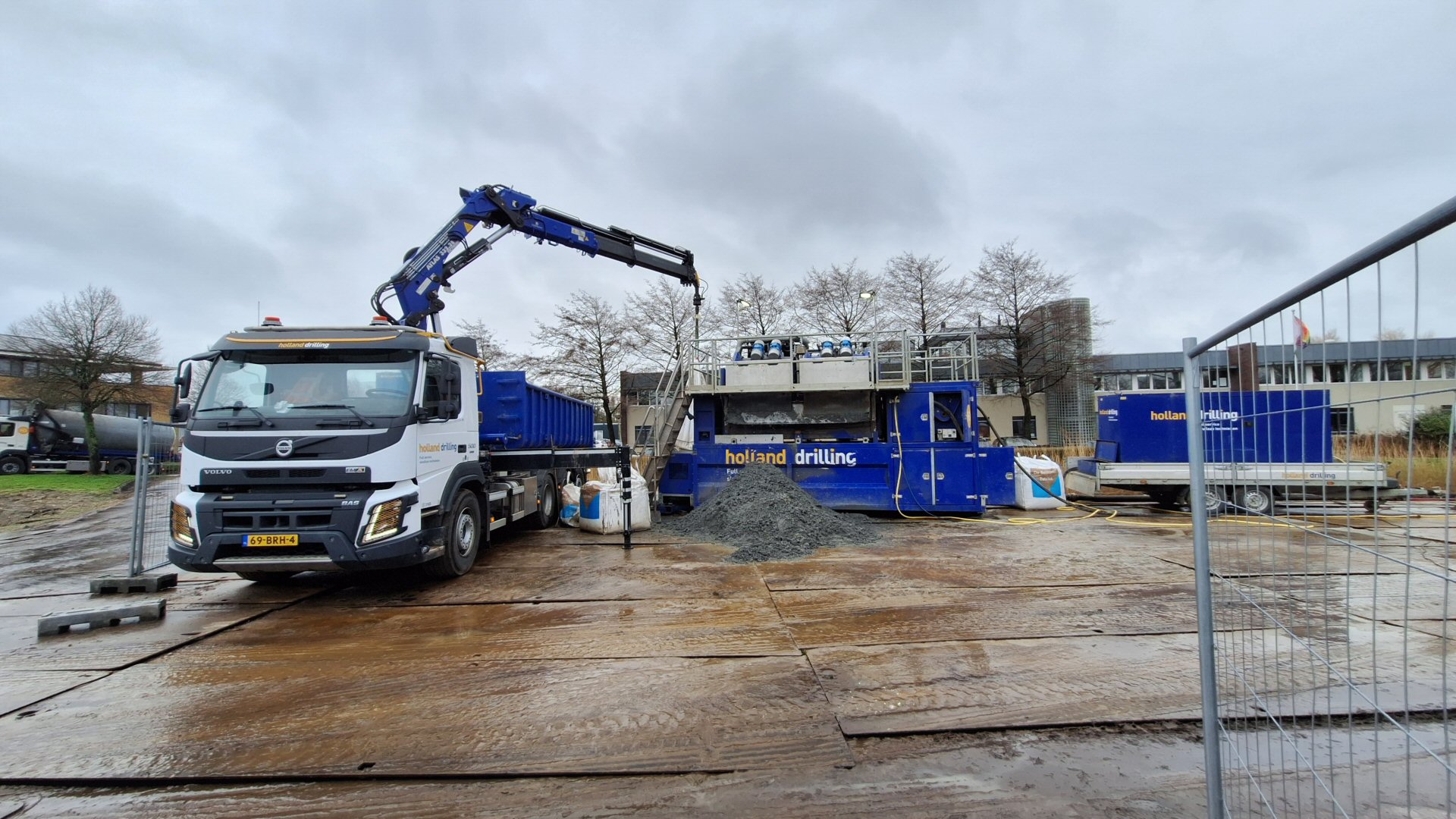 Hoogspanning onder de stad