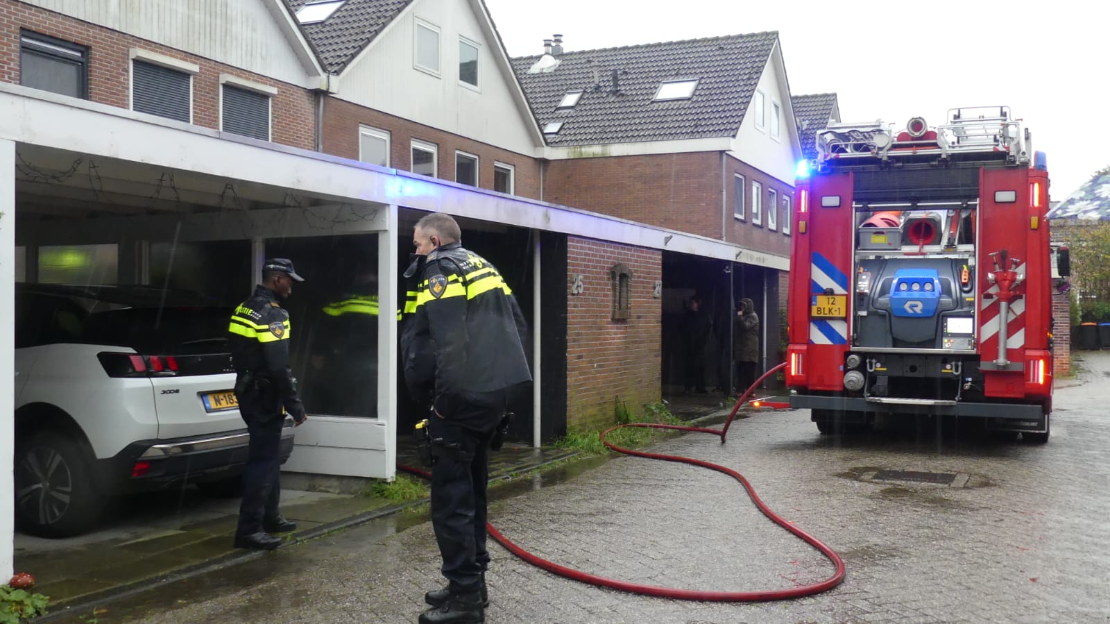 Brand aan Seringenhof door blikseminslag
