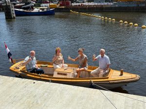 Herboren vlet ‘Richard’ te water gelaten
