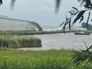Kassencomplex in Middenmeer stort in