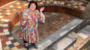 Irene van Oers in Deur Open