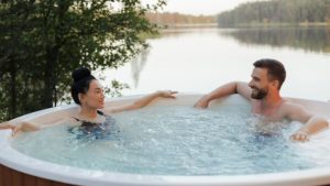 Jacuzzi in de tuin: Geniet van Luxe