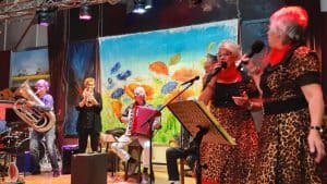 Jet & Eef en de Corfather Band treden op in Anna Paulowna