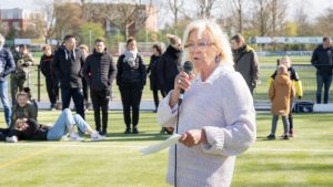 Nieuw kunstgrasveld op sportpark Groenoord