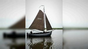 De ansjovisjol KH44 gaat weer vissen