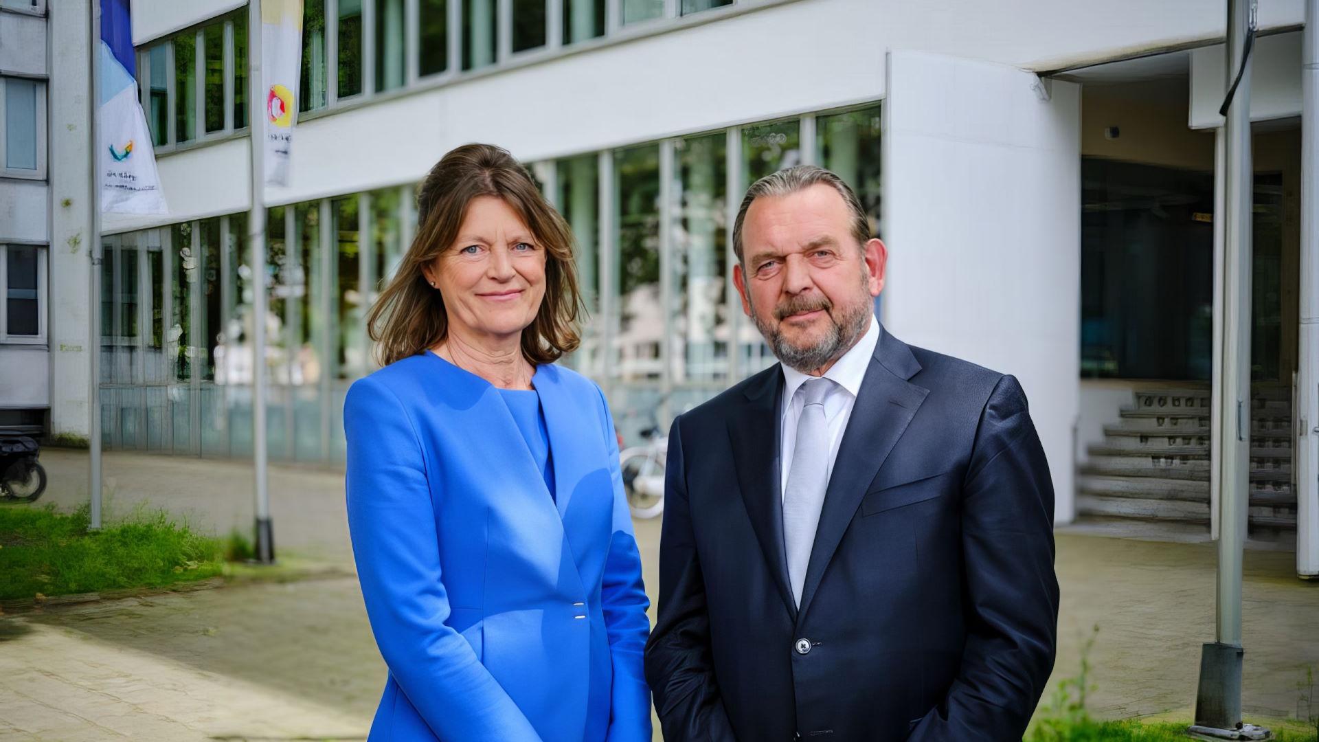 Nationale ombudsman en Kinderombudsman op bezoek in Den Helder