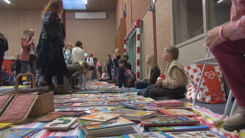 Kinderboekenmarkt bij de Vogelweid
