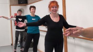 Kitty zoekt een hobby – Prima ballerina