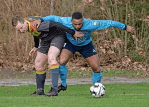 FC Den Helder boekt zakelijke overwinning op Kleine Sluis