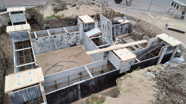 Nieuwe klokkenstoel in Zijdewind