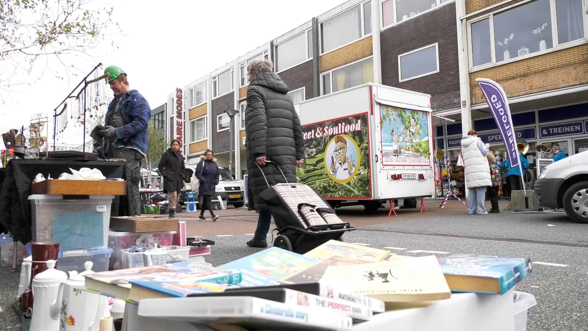 Kofferbakmarktseizoen nu echt begonnen, aftrap van Regio Noordkop Ruilspel (video)