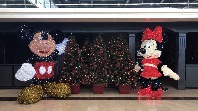 Kerstmis met Mickey en Minnie in Makado