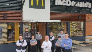 Melvin Pach neemt McDonald’s Schagen over
