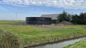 Omwonenden niet blij met mestsilo aan de Kreil