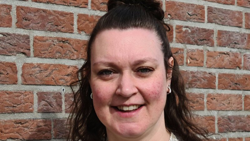 Mirjam Dijkstra in Met de deur Open